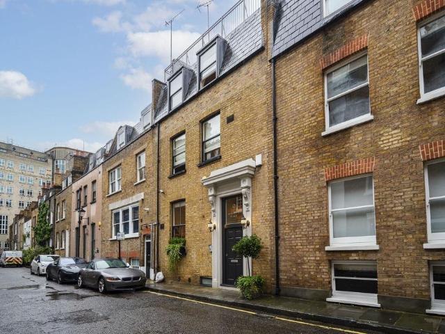 Apartment for rent in Marylebone, Greater London
