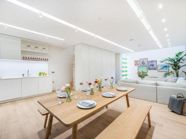House for rent in City of Westminster, Greater London