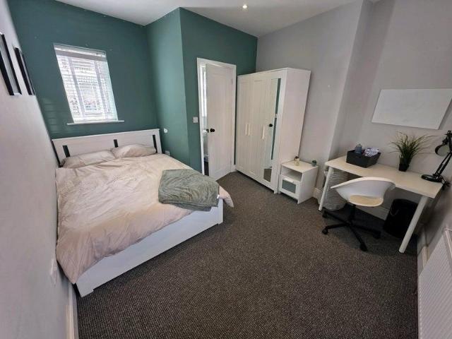 House for rent in Newtown, Salford