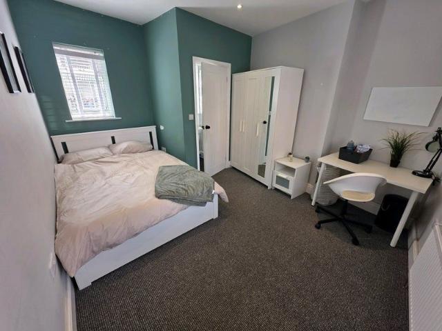 Room for rent in Newtown, Salford