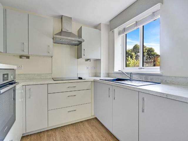Apartment for rent in Crossflatts, West Yorkshire