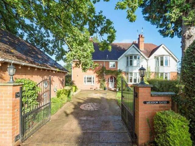 House for sale in City of London, Greater London