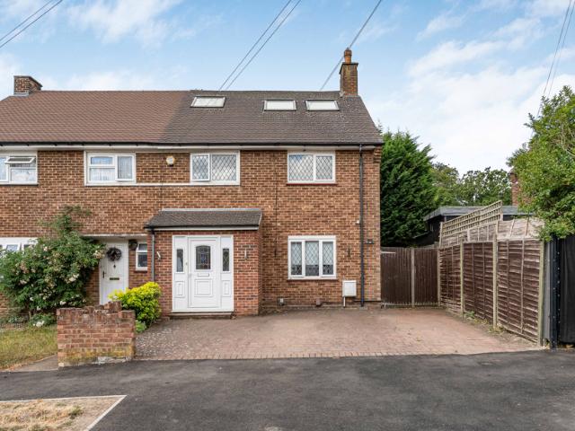 House for rent in London Borough of Harrow, Greater London