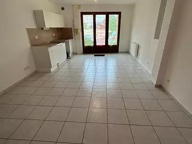 Appartement location à Bas-Biol, Biol