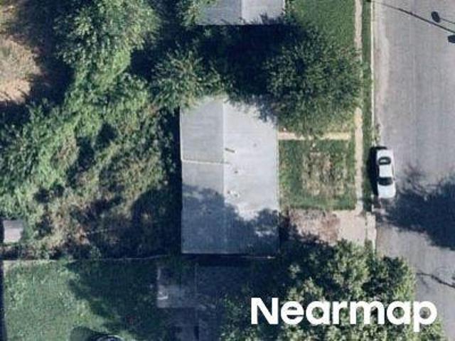 House for sale in East Saint Louis, Illinois