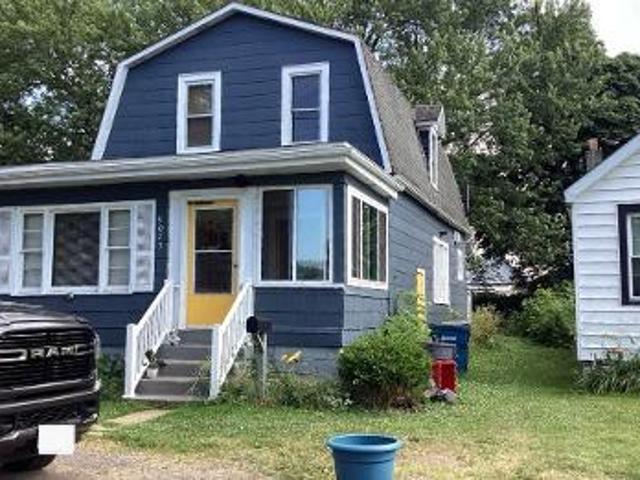 House for sale in Niagara, New York