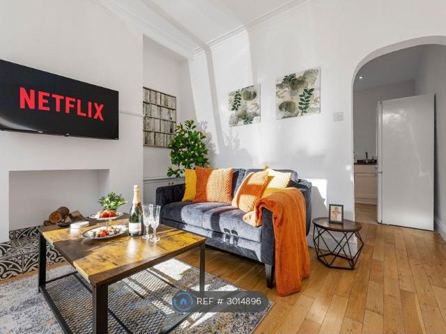 House for rent in Trafford Park, Greater Manchester