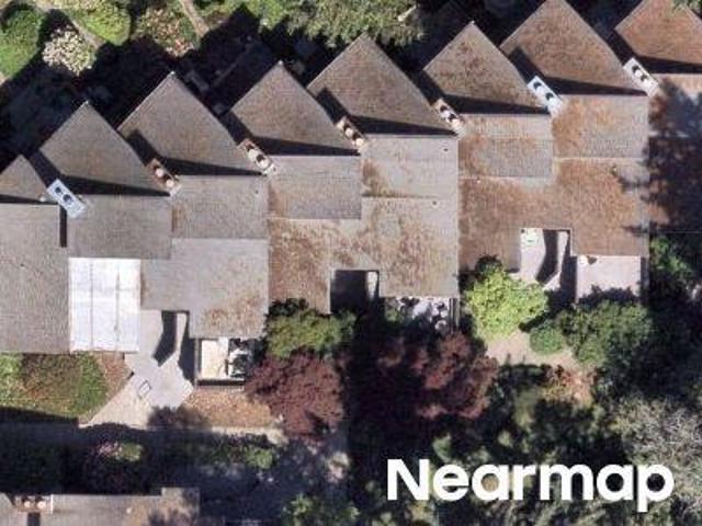 Condo for sale in Washington