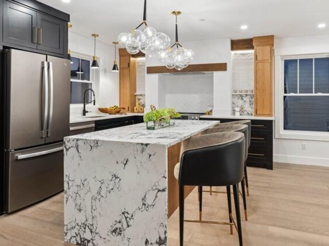 Condo for sale in West Lynn, Lynn