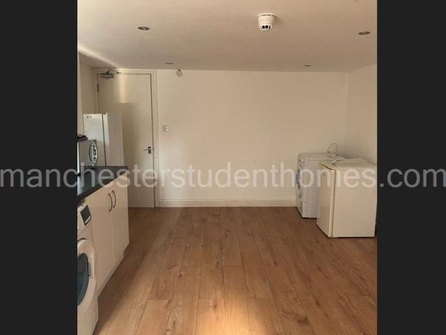 Room for rent in Georgia, Greater Manchester