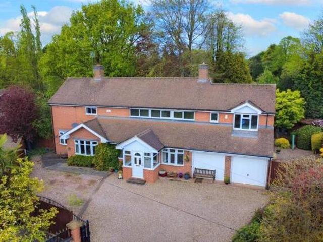 House for sale in Red Hill, Surrey