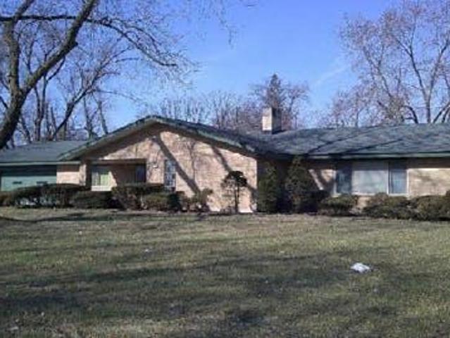 House for sale in Olympia Fields, Illinois