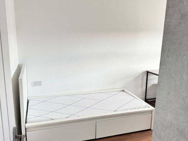 Room for rent in Georgia, Greater Manchester