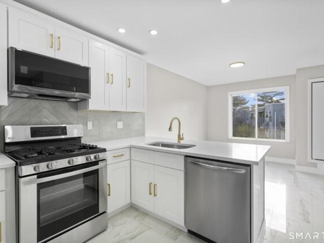 House for sale in Foxon, East Haven