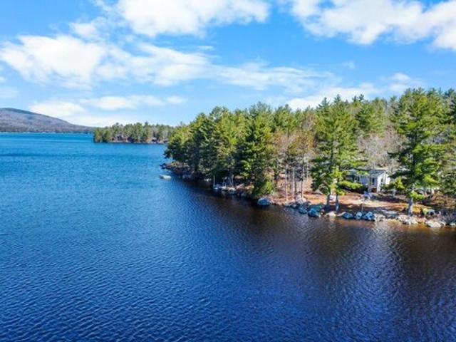 House for sale in Maine