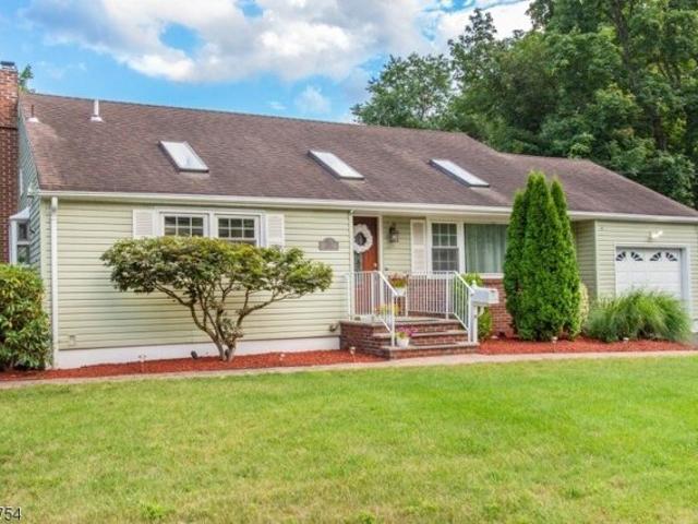 House for sale in Pequannock Township, Morris County