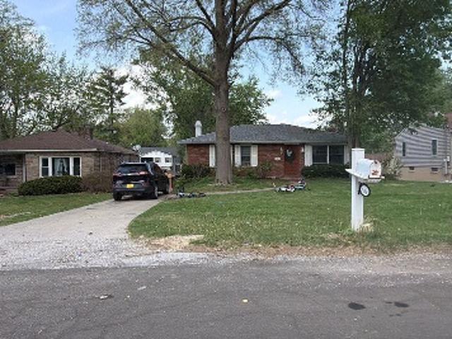 House for sale in Cottage Hills, Illinois