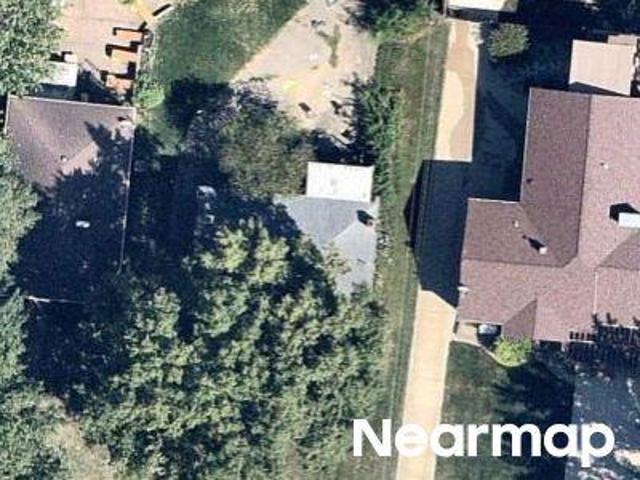 House for sale in Oakwood Heights, East Alton