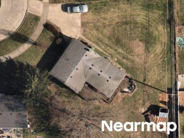 House for sale in Taylor