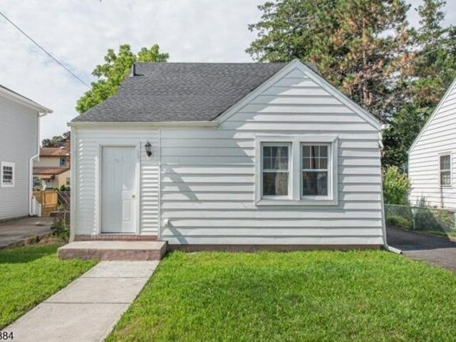 House for sale in Bloomfield, Essex County