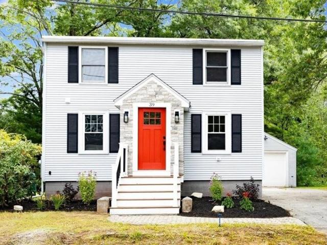 House for sale in Silver Lake, Tewksbury