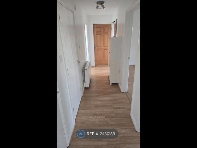 Apartment for rent in Thamesmead, Greater London