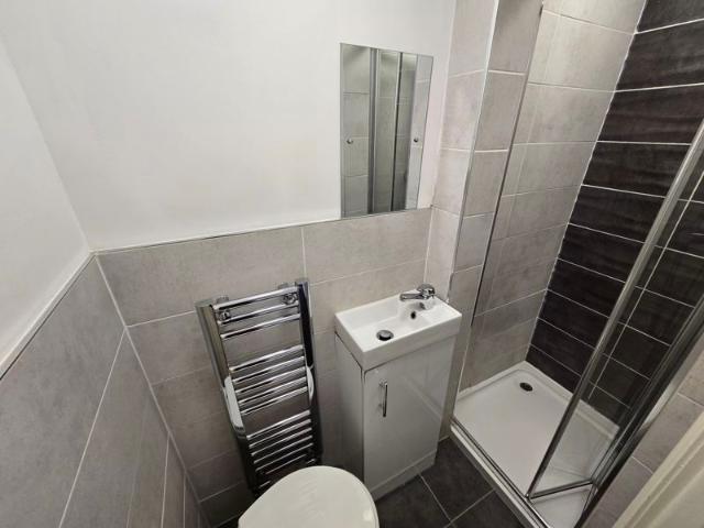 Room for rent in Hanley, Stoke-on-Trent