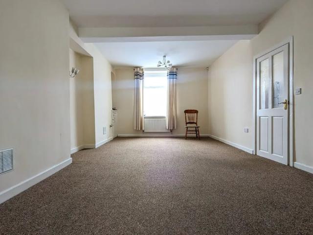 House for rent in Porth, Wales