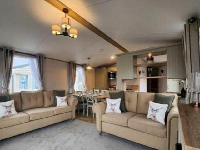 House for sale in Acol, Kent