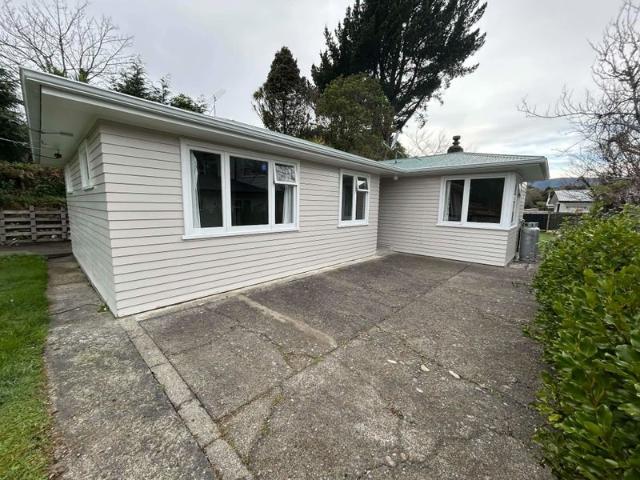 House for rent in Pauatahanui, Wellington