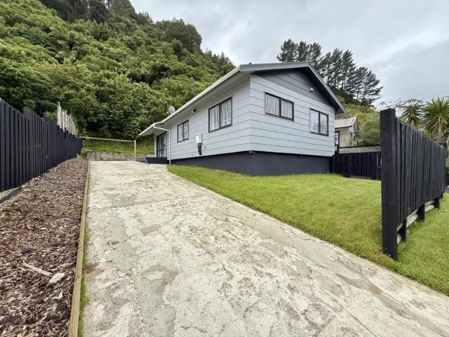 House for rent in Pauatahanui, Wellington