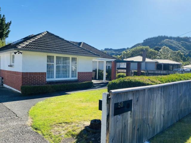 House for rent in Pauatahanui, Wellington