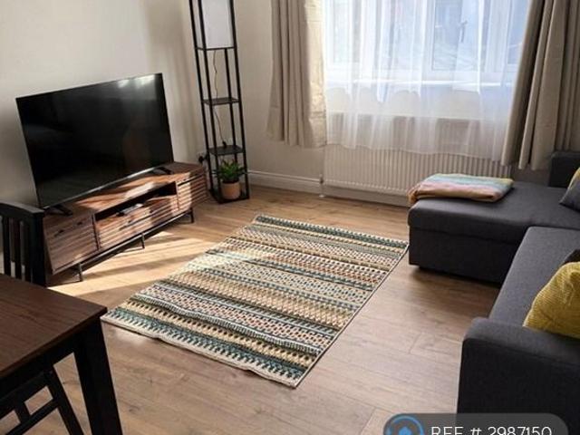 Apartment for rent in London Borough of Merton, Greater London