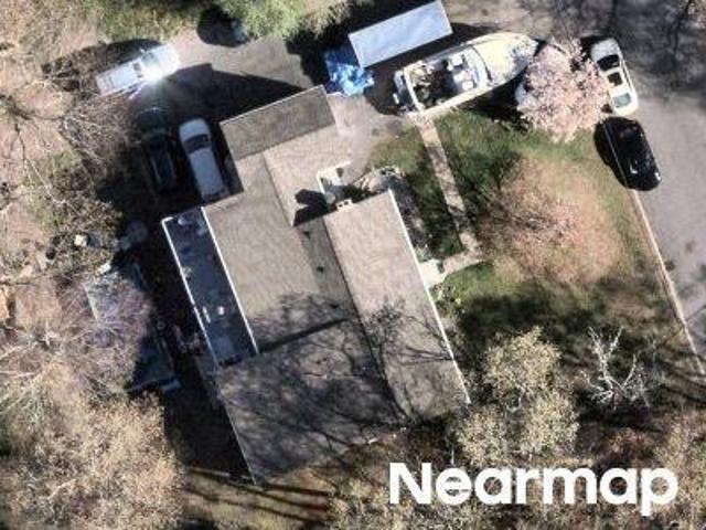 House for sale in Lincoln, Rhode Island