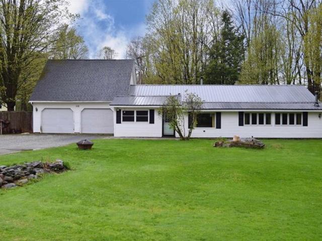 House for sale in Hinesburg, Vermont