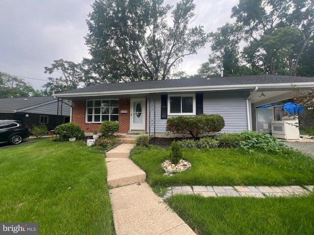 House for sale in Oxon Hill