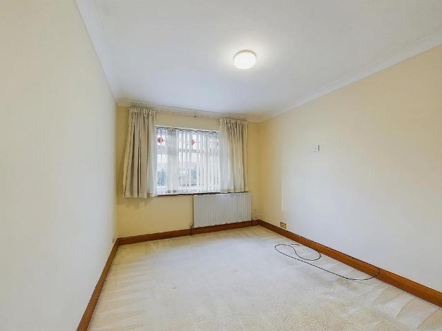 House for rent in Maypole, Monks Orchard