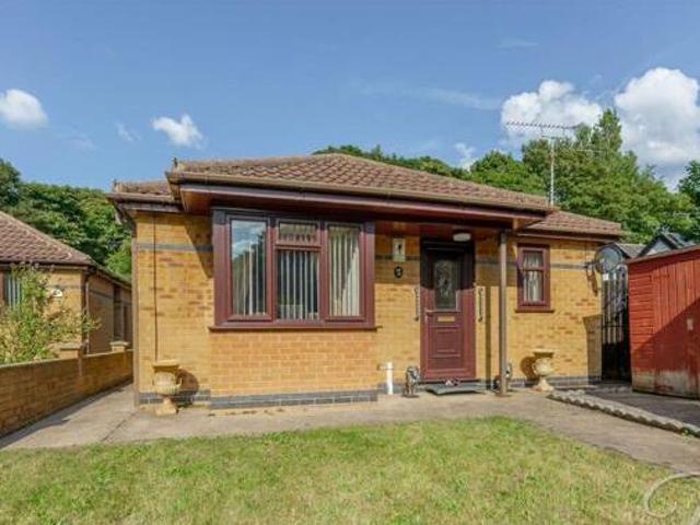 House for sale in Potters Corner, East Midlands