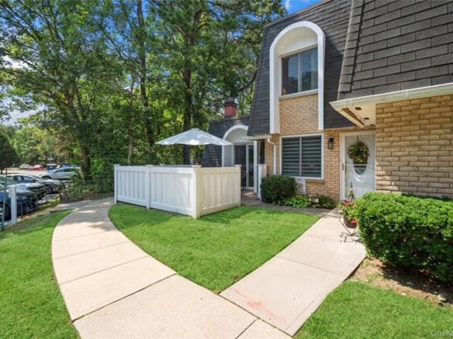 Condo for sale in Medford