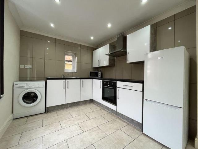 Apartment for rent in Avenham, Higher Bartle