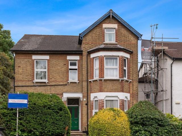 Room for rent in London Borough of Croydon, Greater London