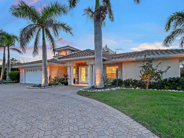 House for sale in Longboat Key