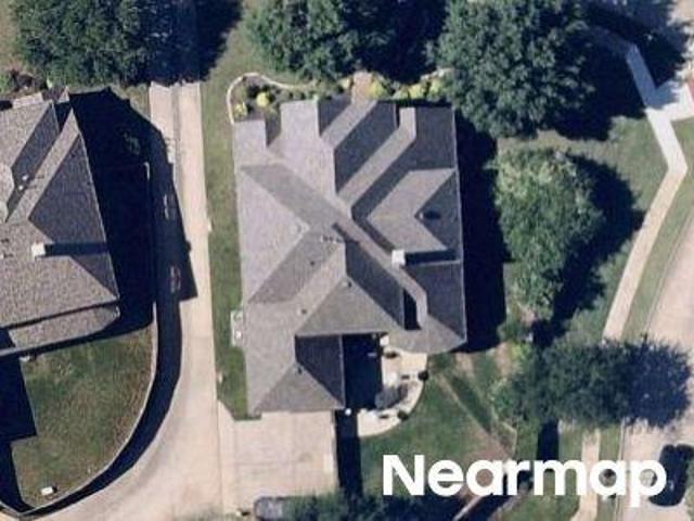 House for sale in Allen