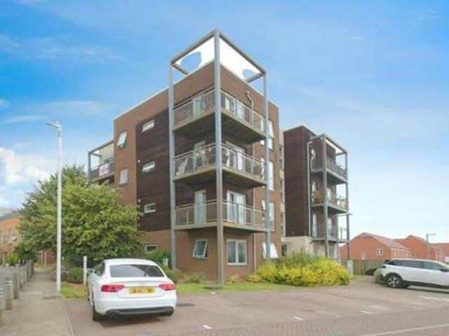 House for sale in Monks Orchard, Kent