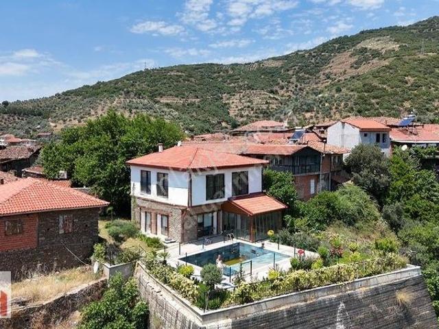 Ödemiş, İzmir içerisinde satılık Villa