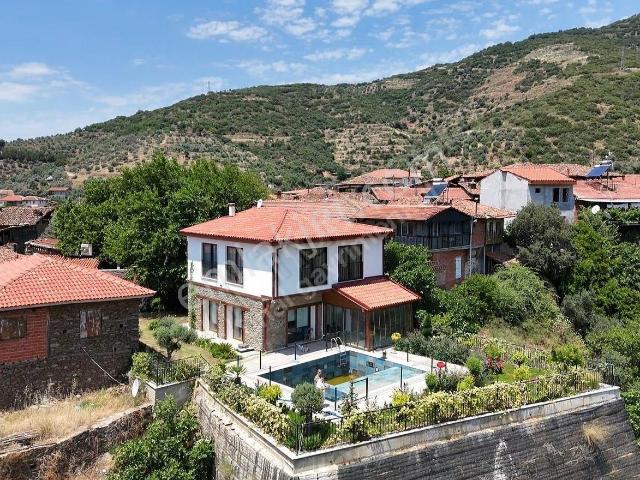 Ödemiş, İzmir içerisinde satılık Villa