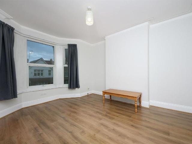 Apartment for rent in London Borough of Ealing, Greater London