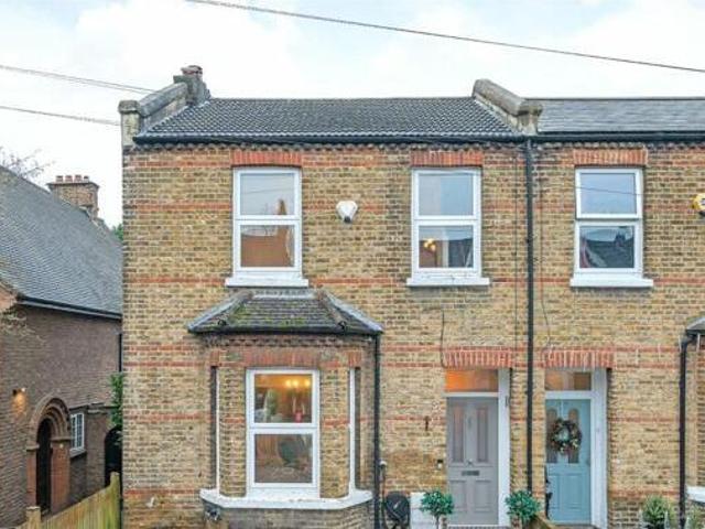 House for sale in Upchurch, Gillingham