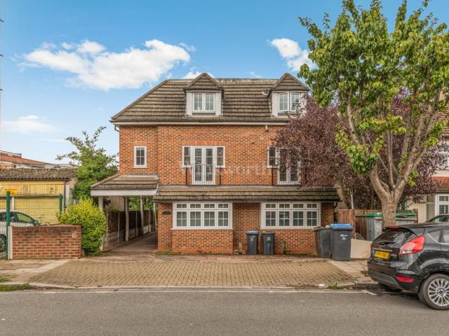 Apartment for rent in Anerley, Greater London