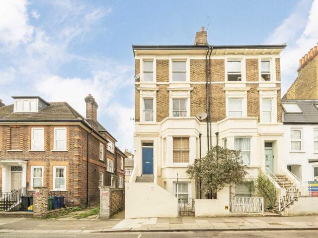 Apartment for rent in London Borough of Ealing, Greater London